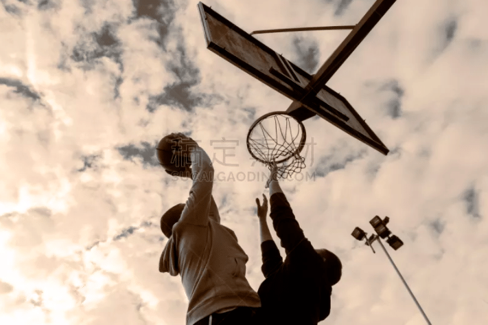 乐天桃猿总冠军效应：林立在 12 月末签名会上表示，2026 年目标是挑战 CPBL 第一个三连霸